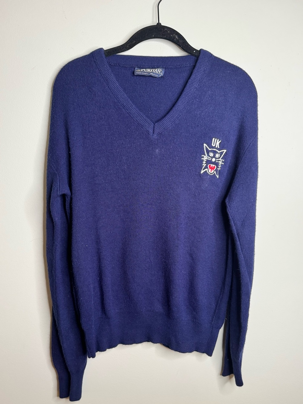 VINTAGE UK Wildcats Kentucky Men’s Navy Blue Collegiate V Neck Sweater - Size L
